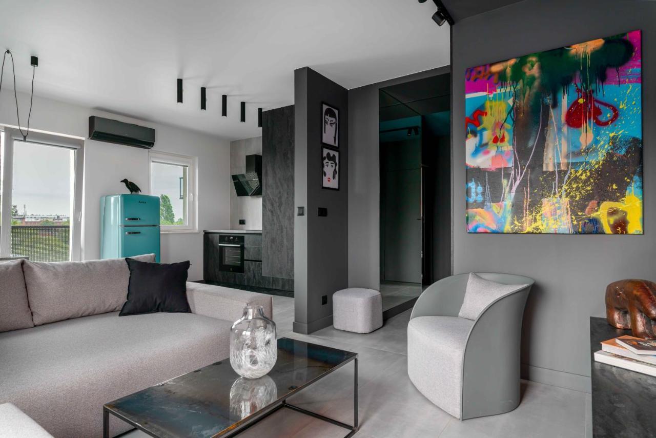 Niegaleria Apartament Вроцлав Экстерьер фото